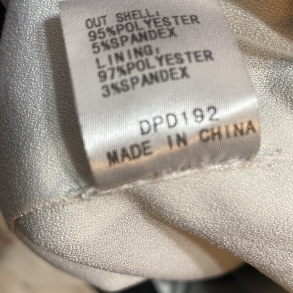 DE PHILO CUT-OUT DRESSY ROMPERS SZ S - Picture 15 of 15